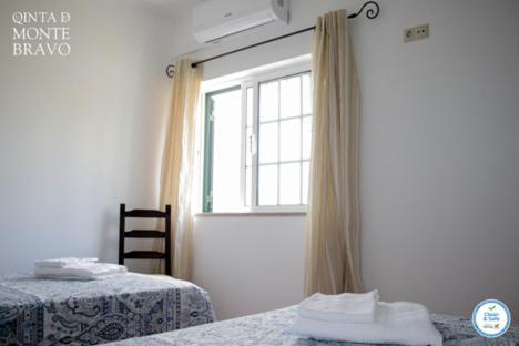 Quinta Do Monte Bravo - Douro - Quarto Duplo Villa Ervedosa do Douro Ngoại thất bức ảnh
